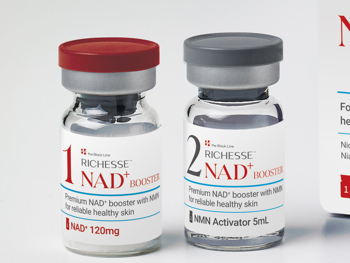 Cele două flacoane Dr. Richesse NAD+ Booster: 1 — NAD+ 120 mg, 2 — NMN Activator 5 ml (fotografie a producătorului)